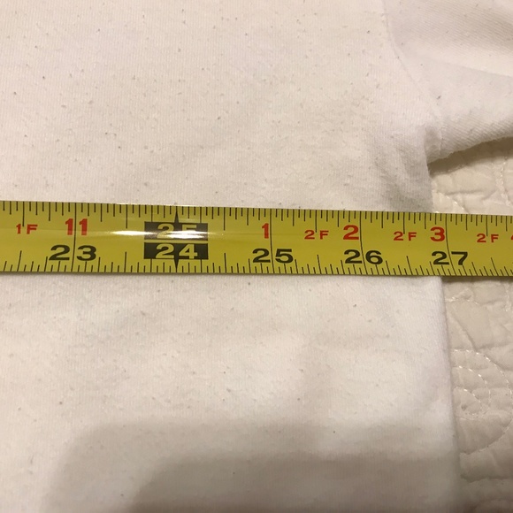 Unisex white t-shirt embroidered with “We be Jammin” & “Jamaica” (4XL) - Picture 7 of 12